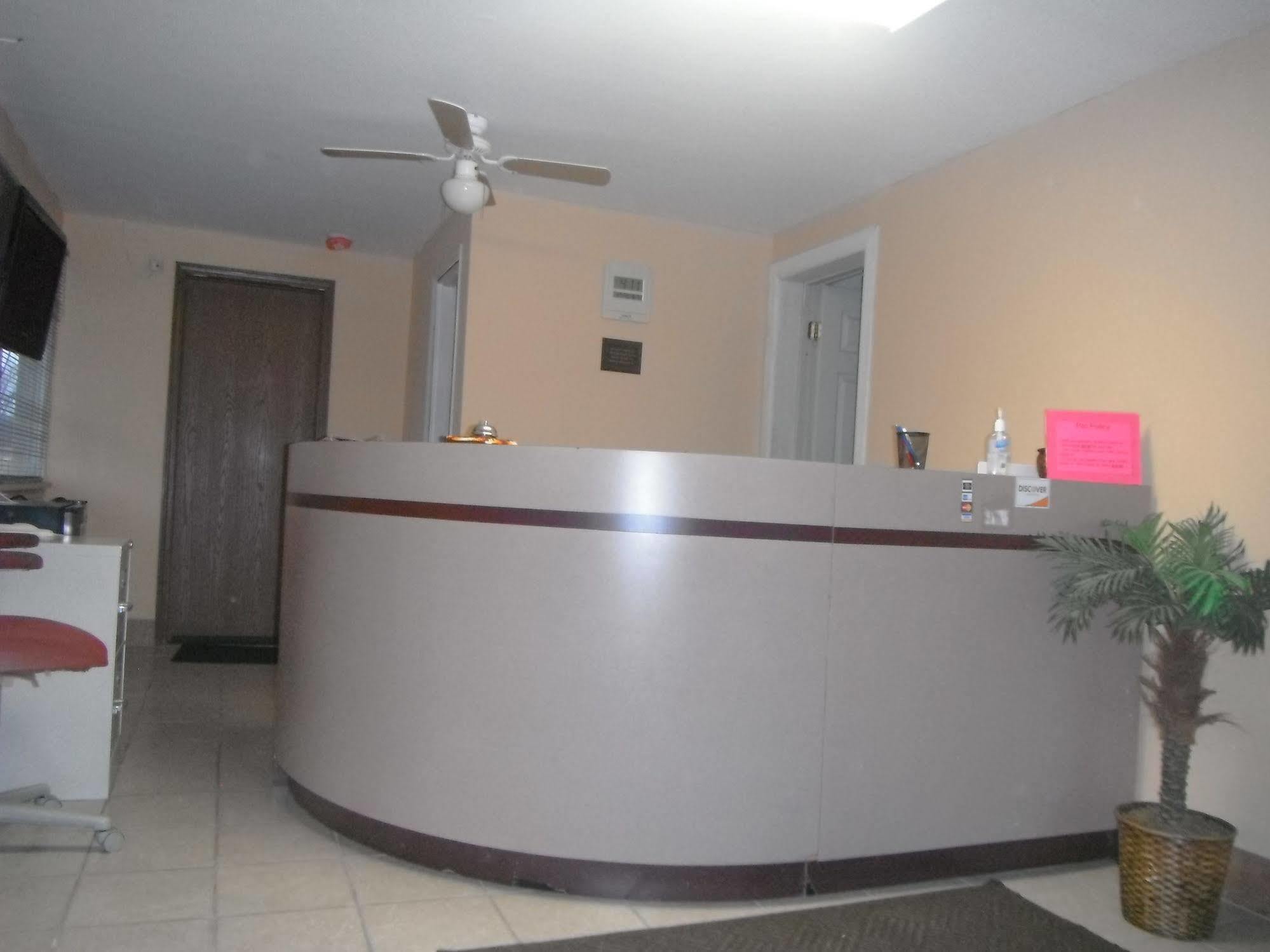 Budget Inn Greenville Экстерьер фото